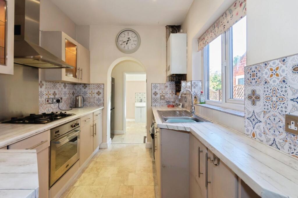 House in Solihull, Dorridge - View 5