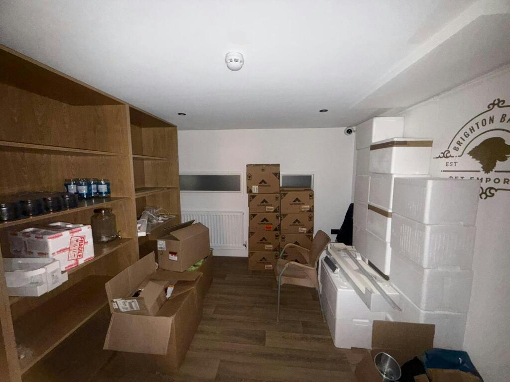 879ea60b-86f2-4a19-acad-b8c10a8eb51e.jpg