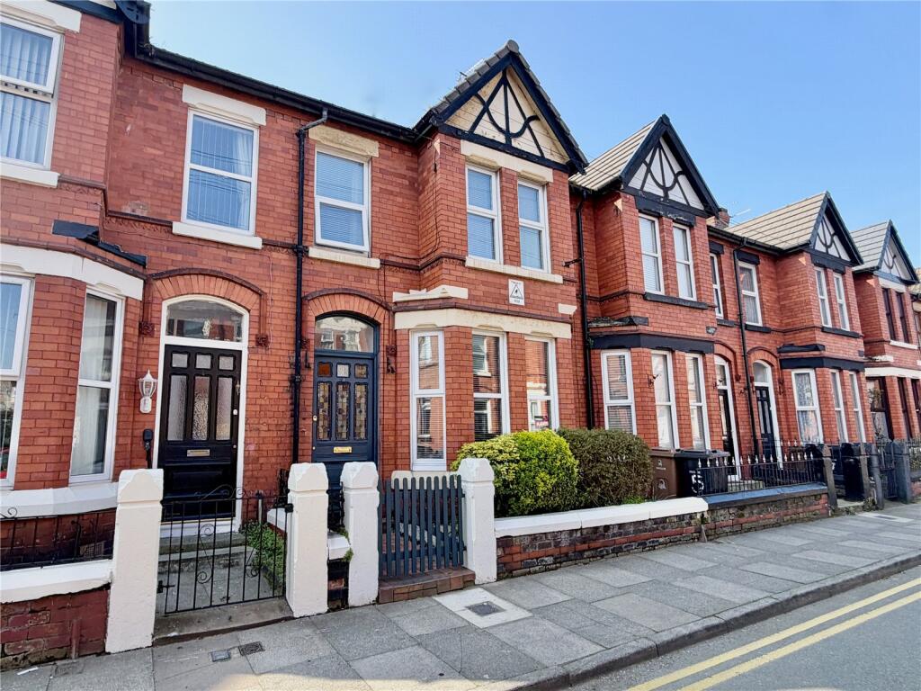 Main image of property: Curzon Road, Waterloo, L22