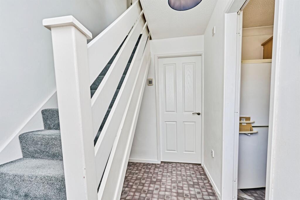 House in Sandwell, West Midlands - View 5