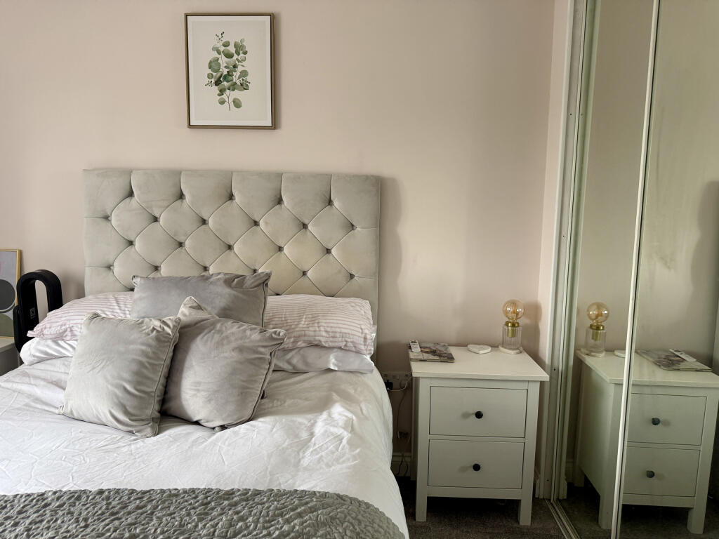 Apartment in Taunton - More