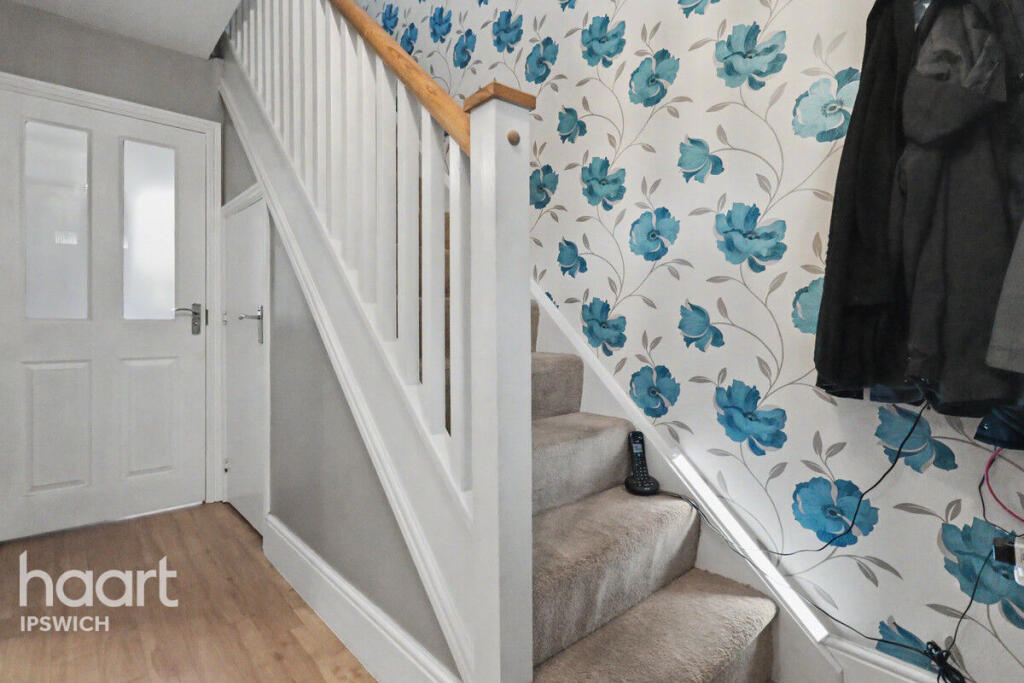 House in Ipswich - View 2