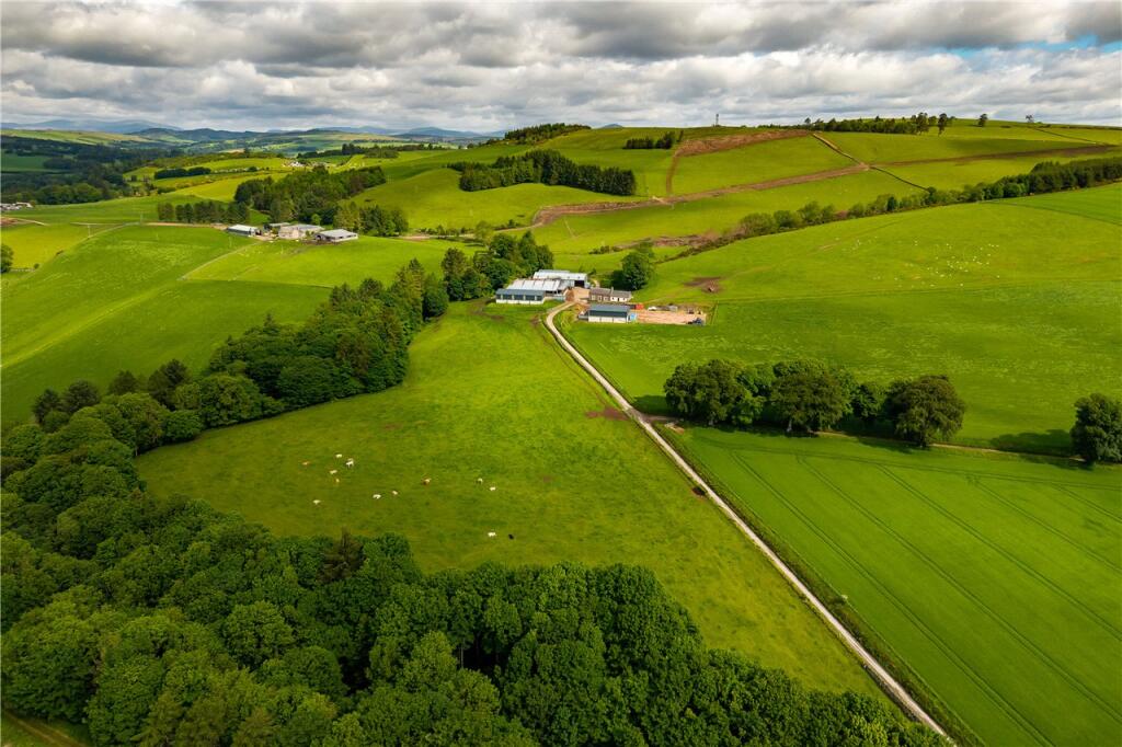 Parkhill Farm, Rattray, Blairgowrie, Perthshire, PH10 - View 5