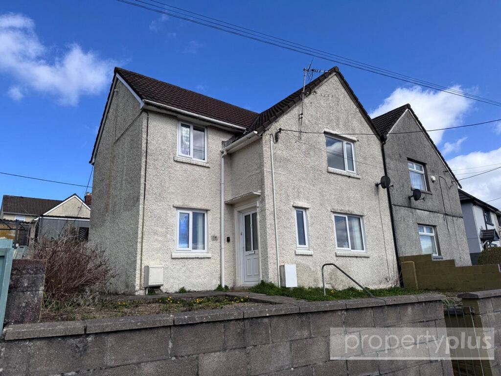 Main image of property: Heol Brynteg, Porth, Rhondda Cynon Taff, CF39