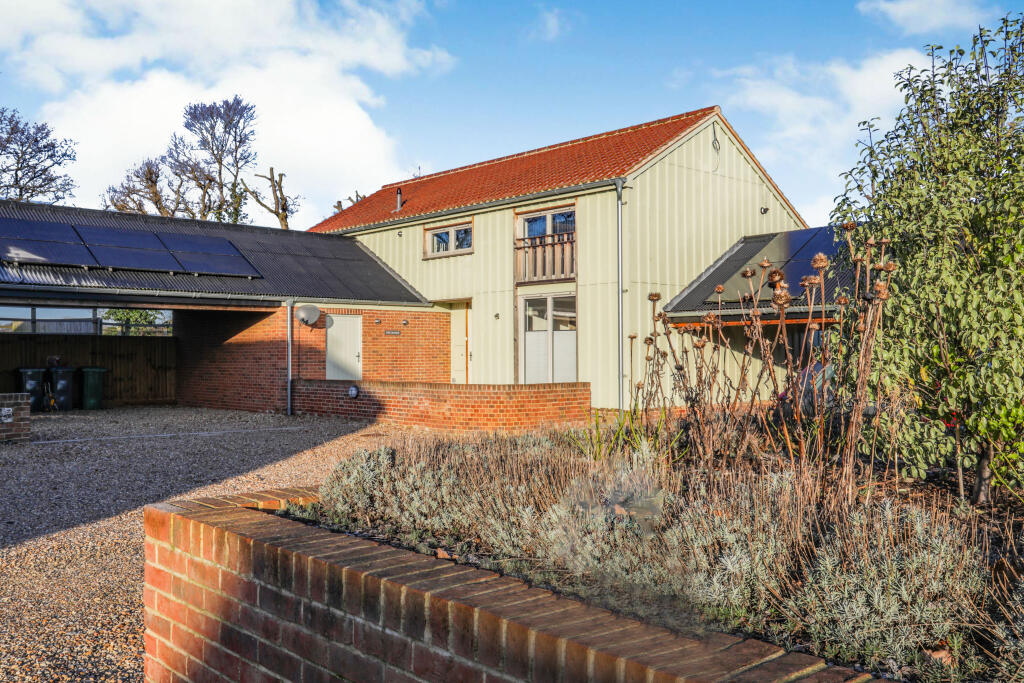 Main image of property: Rowley Mews, LEISTON