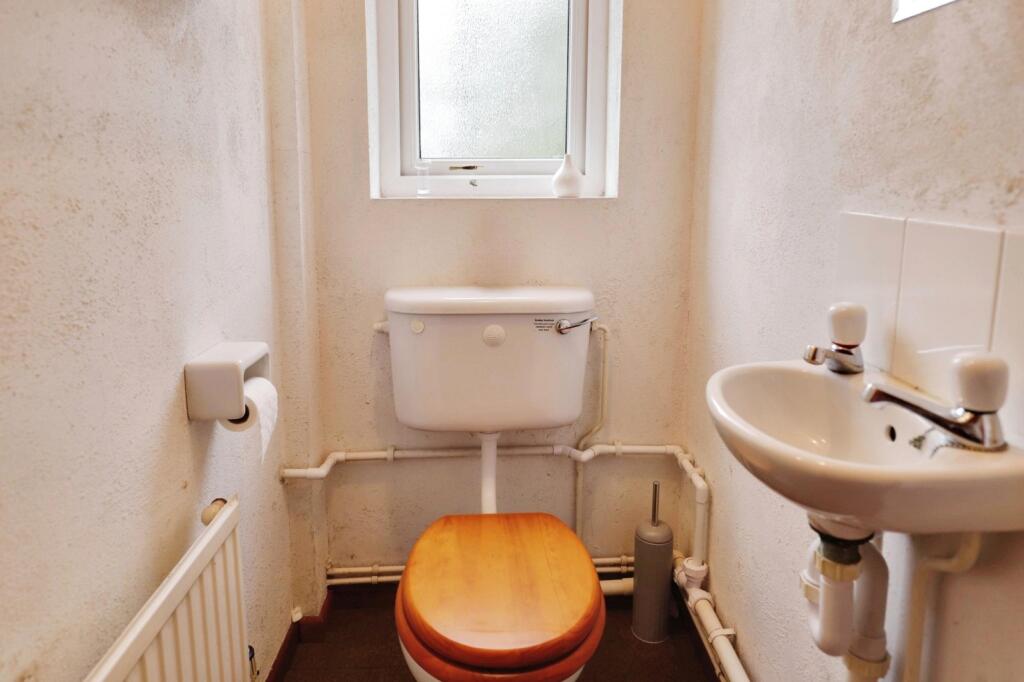 House in Connah's Quay, Kelsterton - View 6