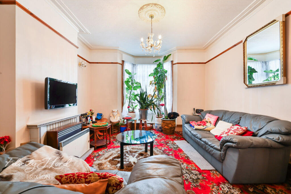 Main image of property: Dalyell Road, London