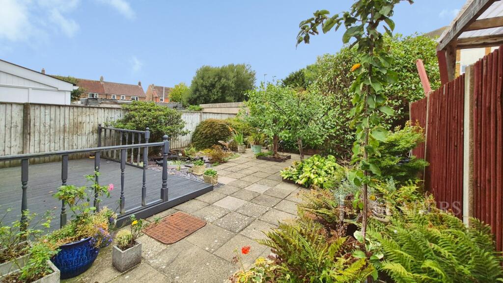 House in Fareham, Hill Park - More