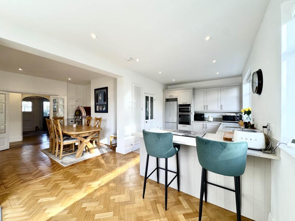 Kingsley Road, Dentons Green photo 2