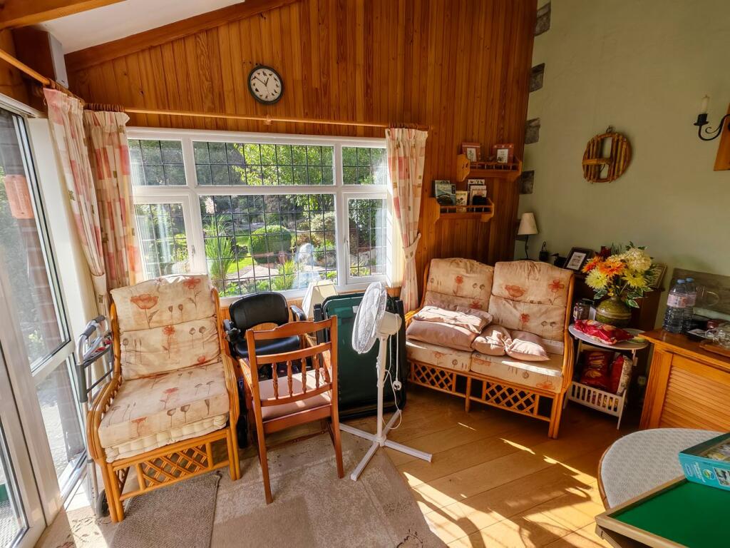 House in Llanwrthwl - View 3