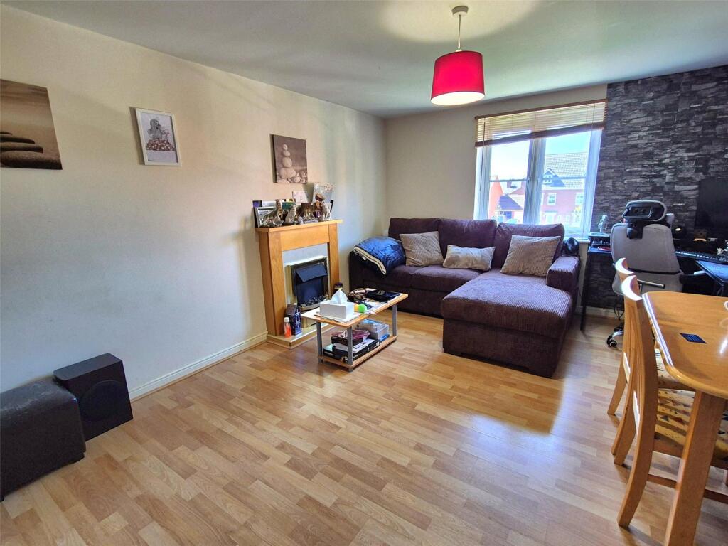 Firedrake Croft, STOKE, Coventry, CV1 photo 2