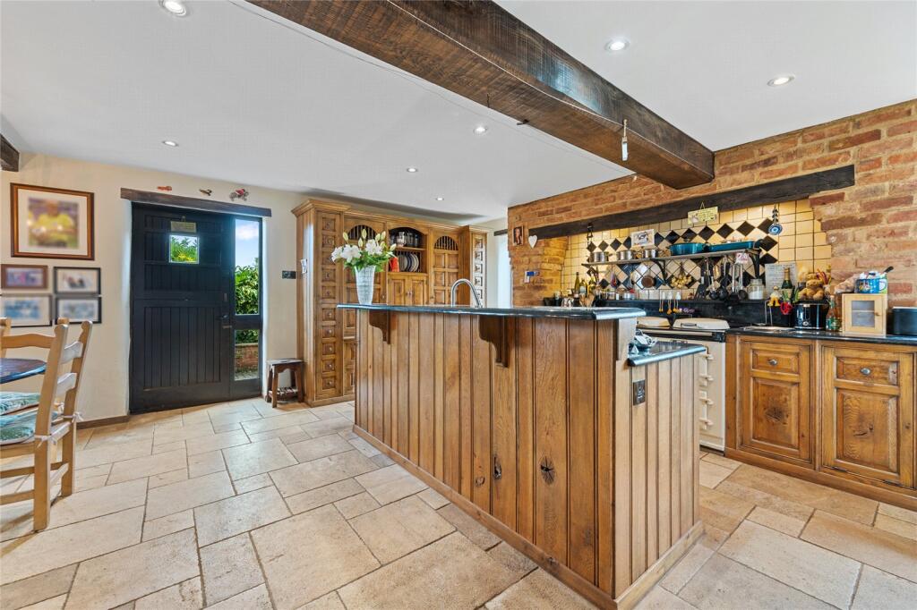 House in Cold Ashby, Elkington - View 4