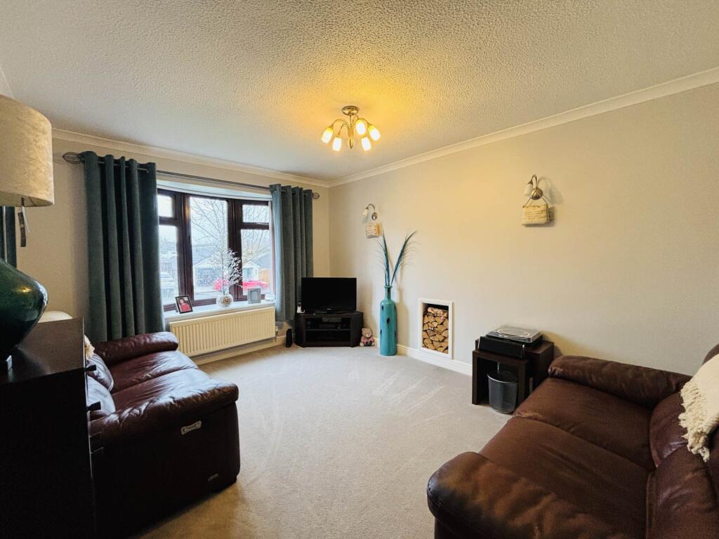 Galston Close, Melling Mount photo 2