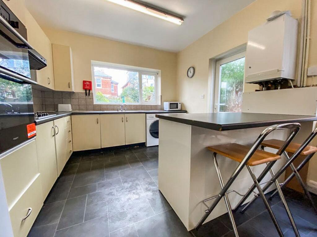 House in Bournemouth - More
