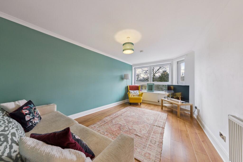 Apartment in Glasgow - View 3