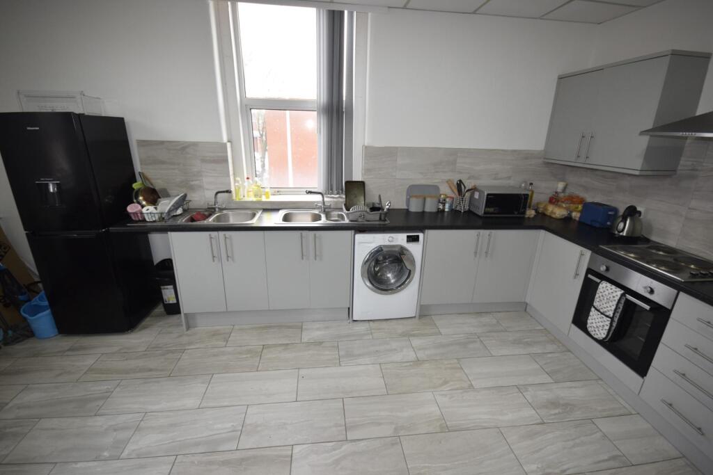 House in Preston - View 4