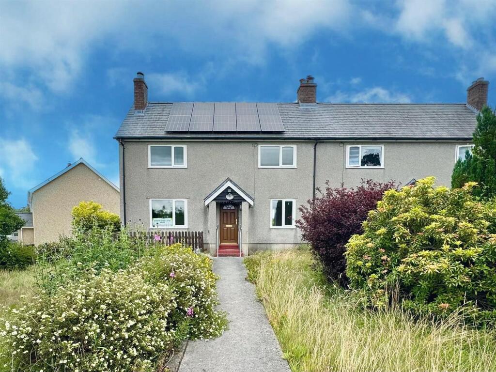 Main image of property: Pentrefoelas, Betws-Y-Coed