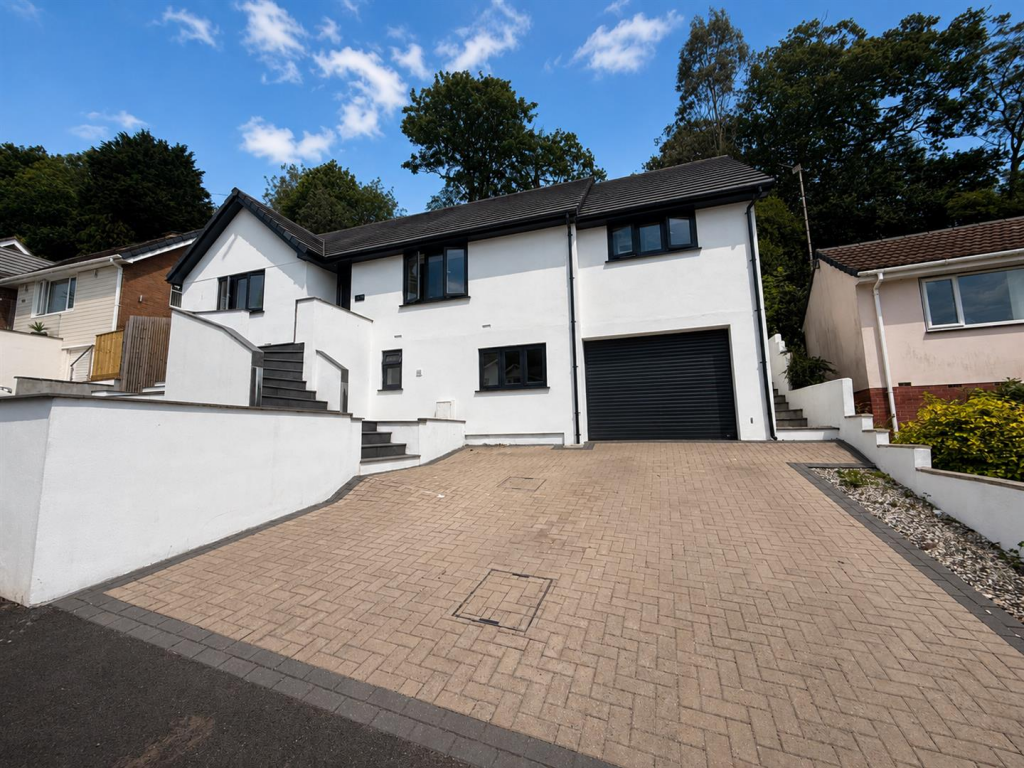 Main image of property: Southfield Avenue, Preston, Paignton