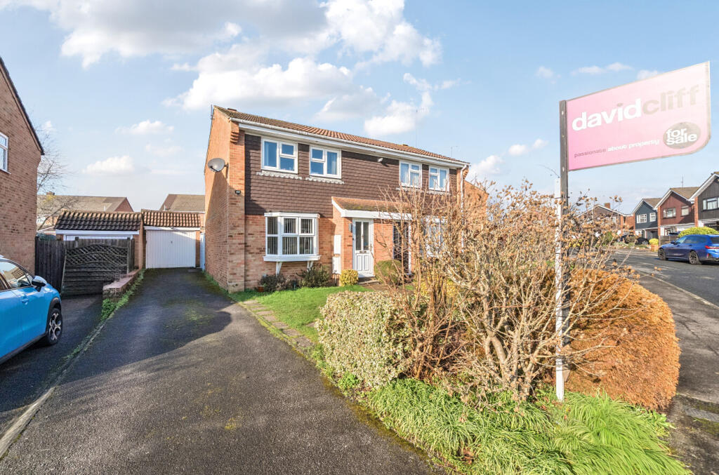 2-bed semi-detached on Ashtrees Road, Woodley, Reading, Berkshire, RG5, £395,000