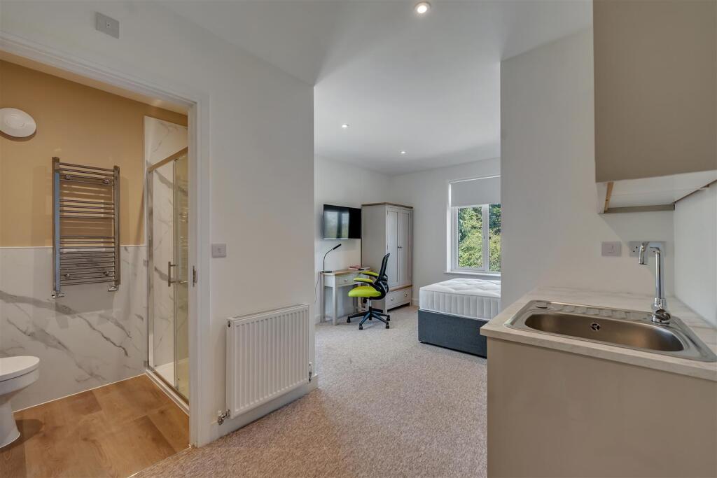 Main image of property: Gee Moors, Bristol