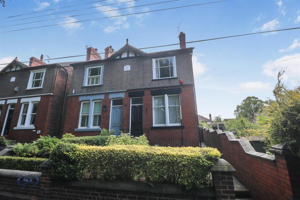 Main image of property: Nantwich Road, Audley