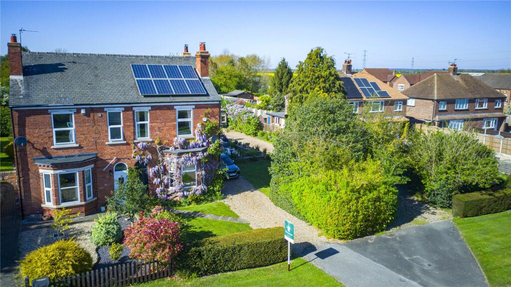 Main image of property: Station Road, Beckingham, Bassetlaw, Nottinghamshire, DN10