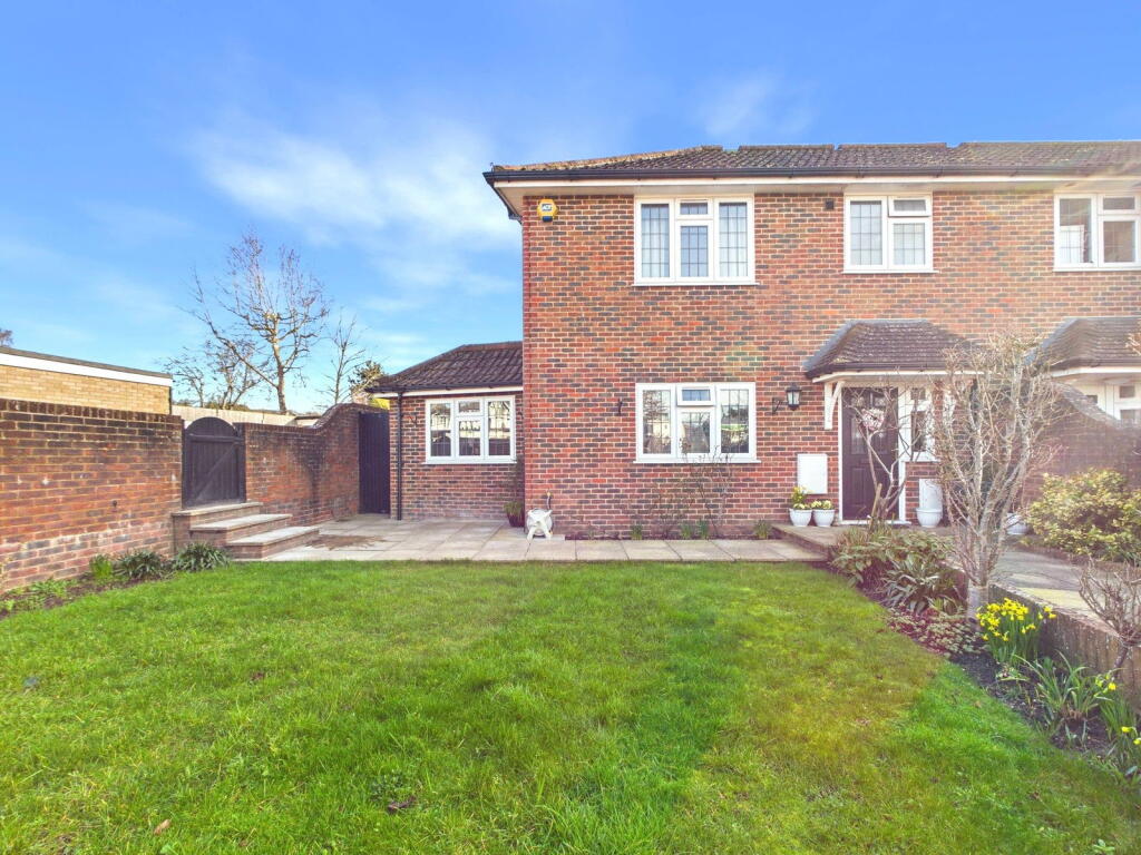 Cissbury Avenue, Findon Valley, Worthing, BN14 0DN