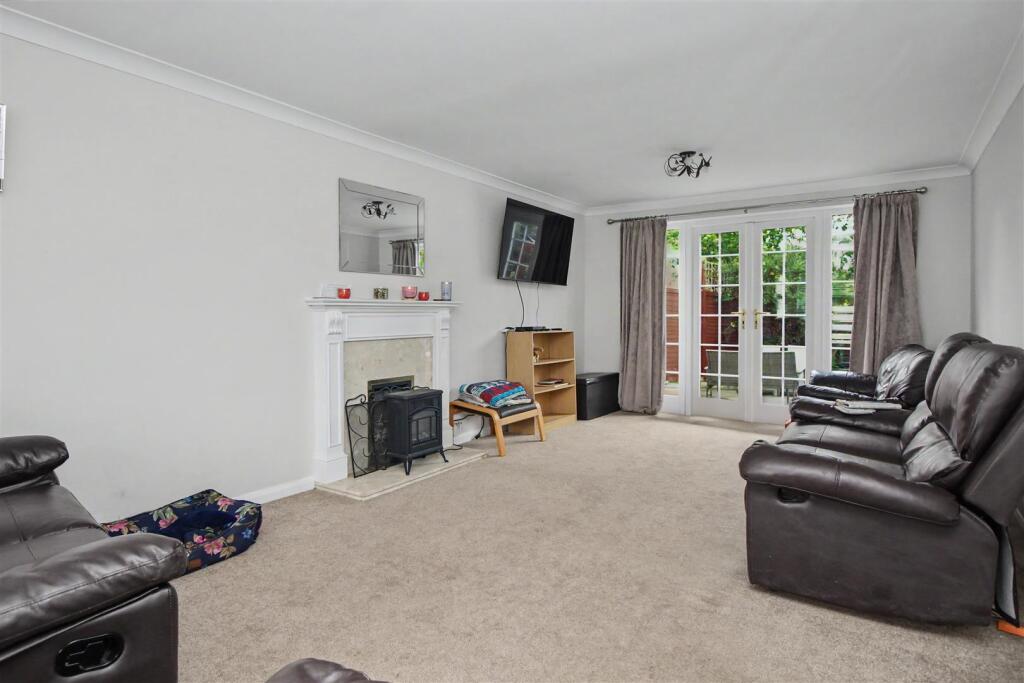 House in Northampton - More