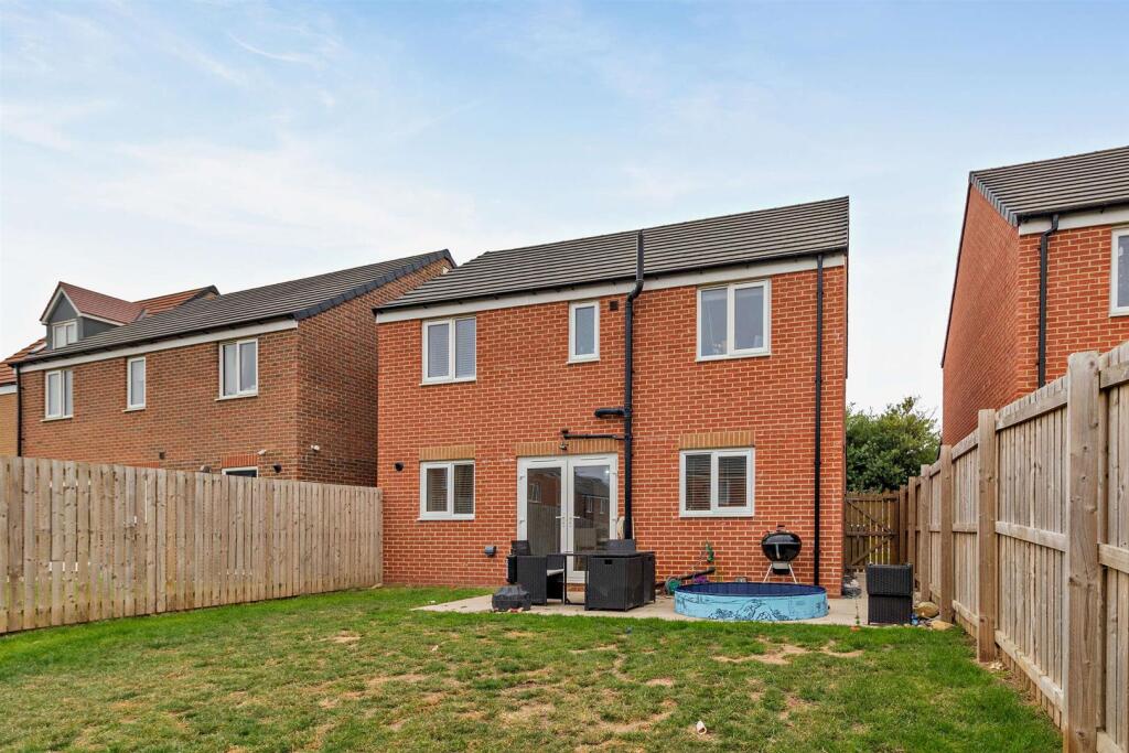 House in Ashington, Northumberland - View 6