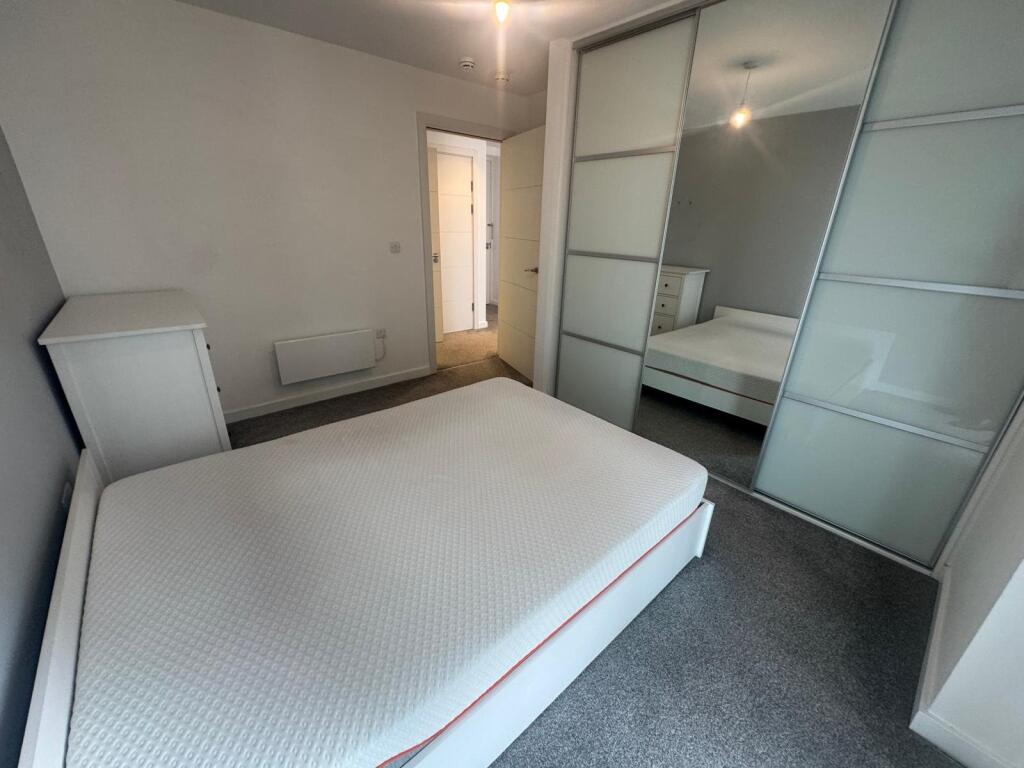 Apartment in Manchester - View 4