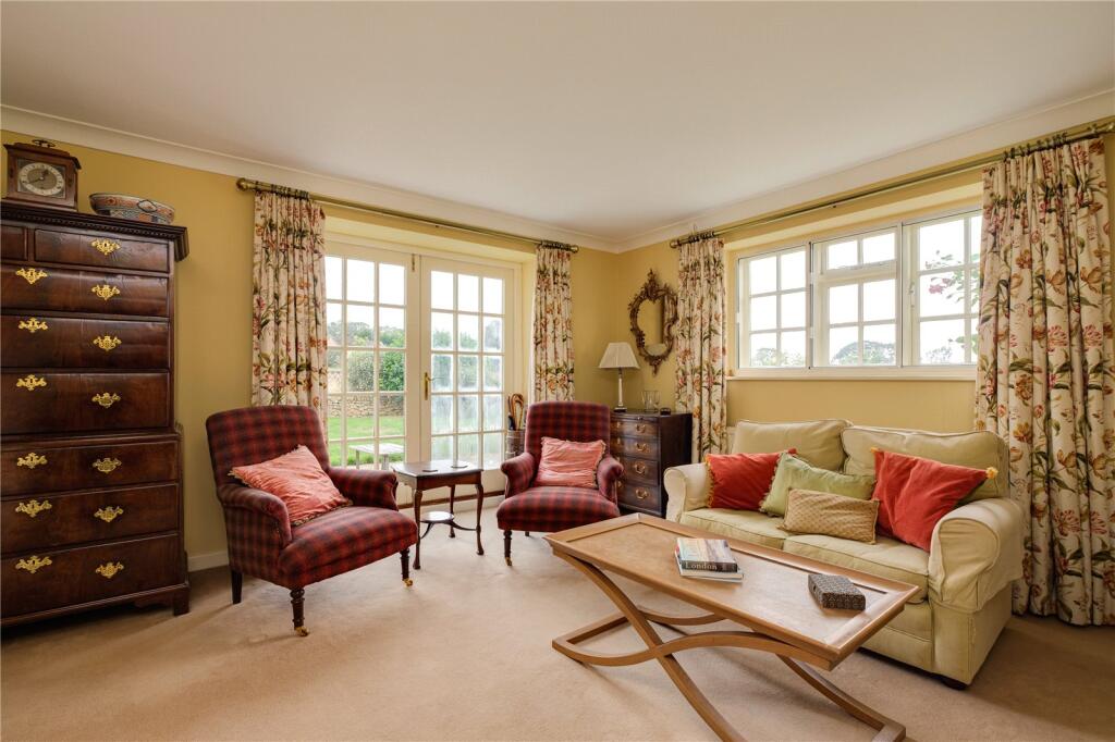 House in Bath - View 5