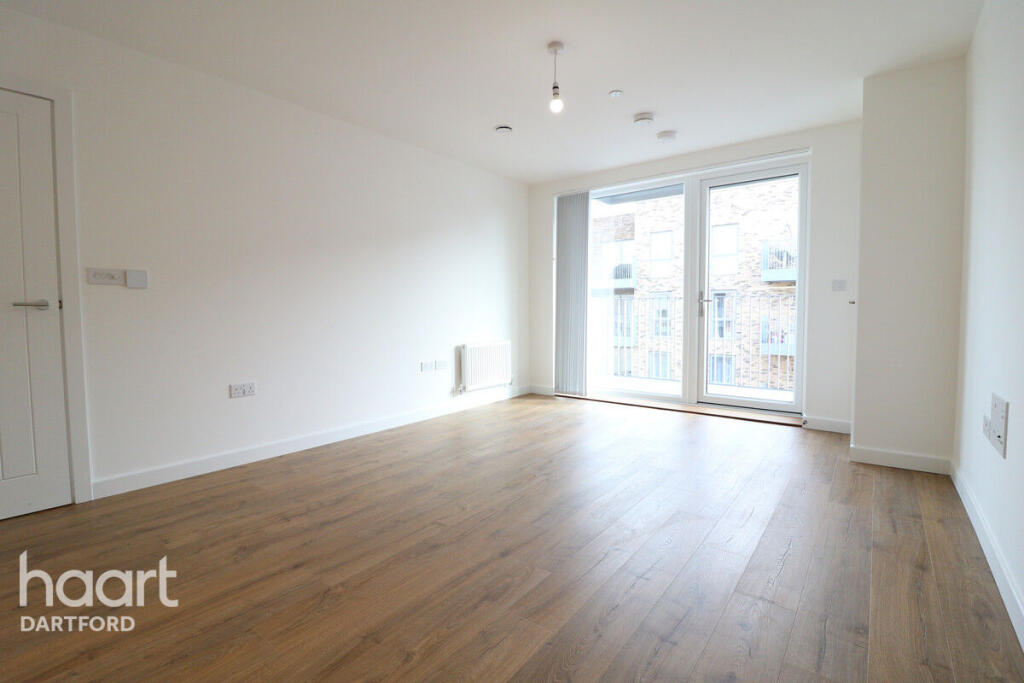 Apartment in Dartford, Stone - View 3