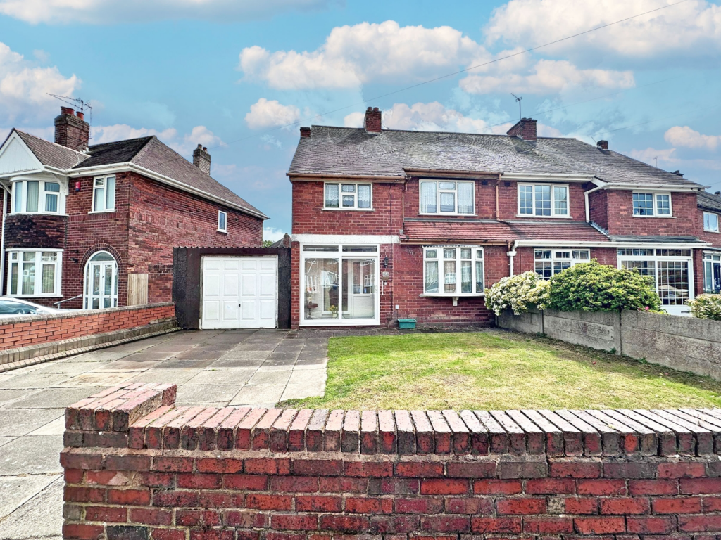 Main image of property: Glebefields Road, TIPTON, DY4 0NG