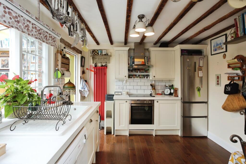 House in Tonbridge - View 2