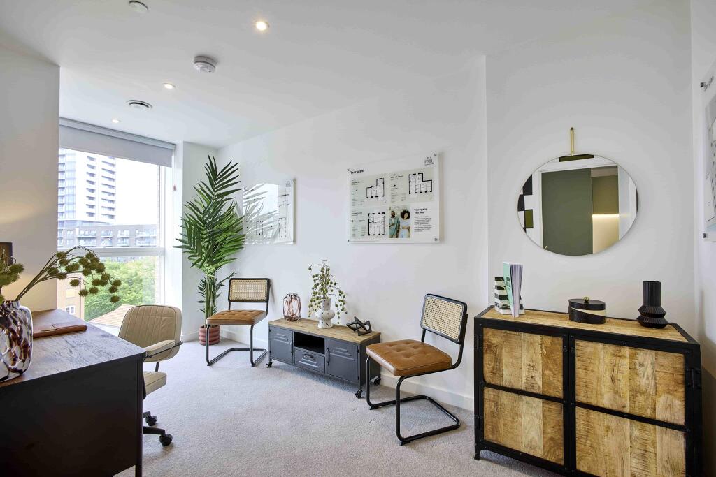 Apartment in London - More