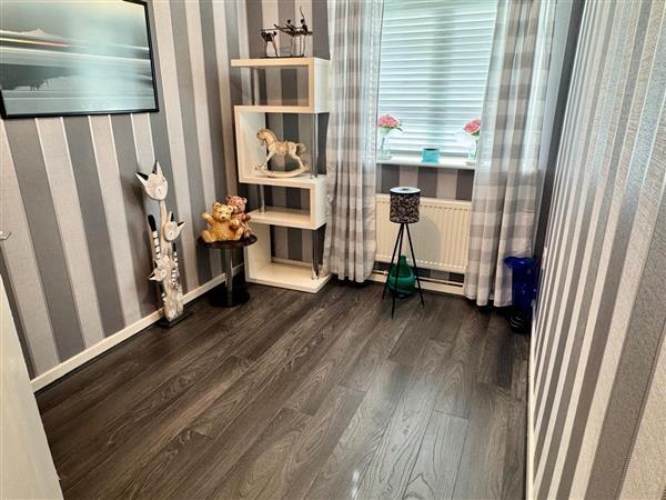 Thorntree Close, Manchester photo 5