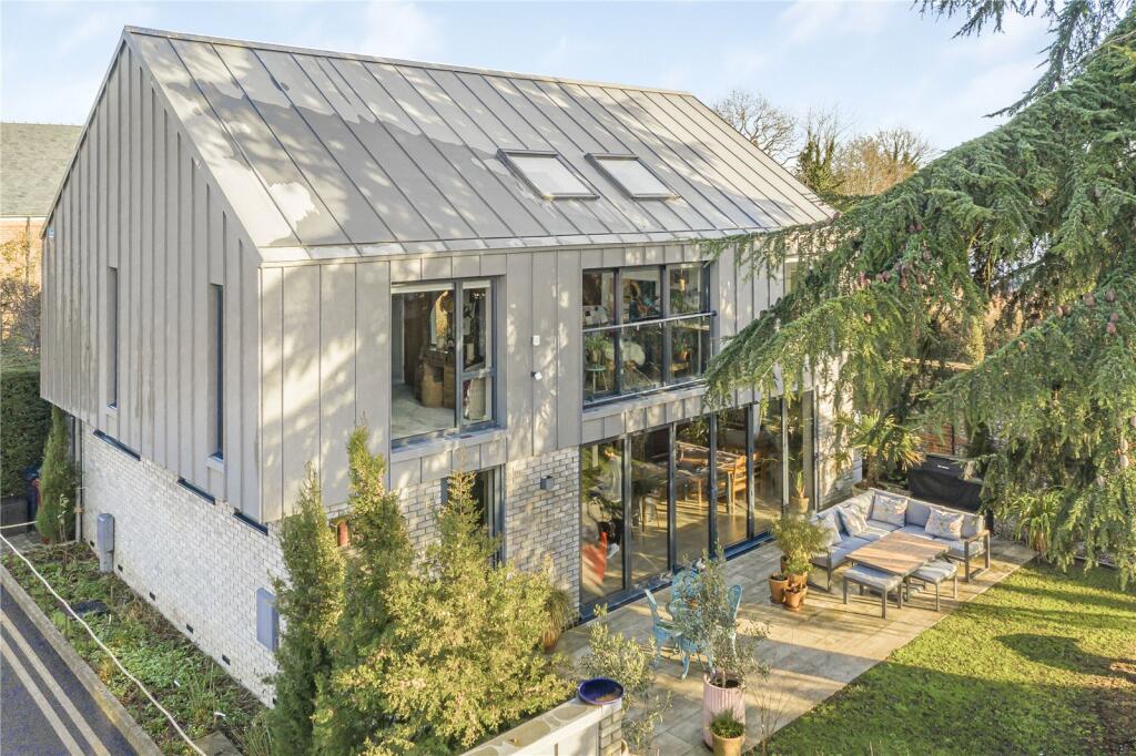 Main image of property: Young Street, Chichester, West Sussex, PO19