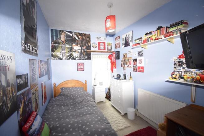 Bedroom 2.JPG
