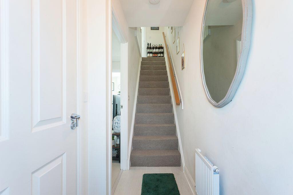 Larch Place, Somerford, Congleton photo 3