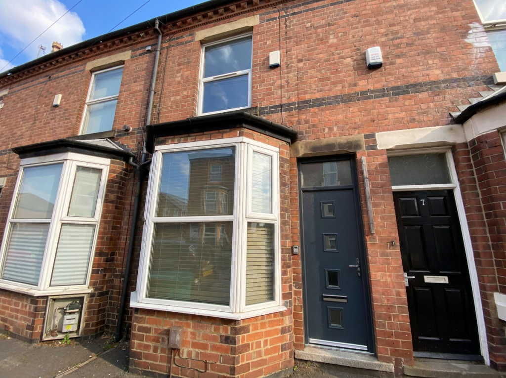 Main image of property: Claude Street - 4 Beds Bills Inc, Dunkirk, East Midlands, NG7
