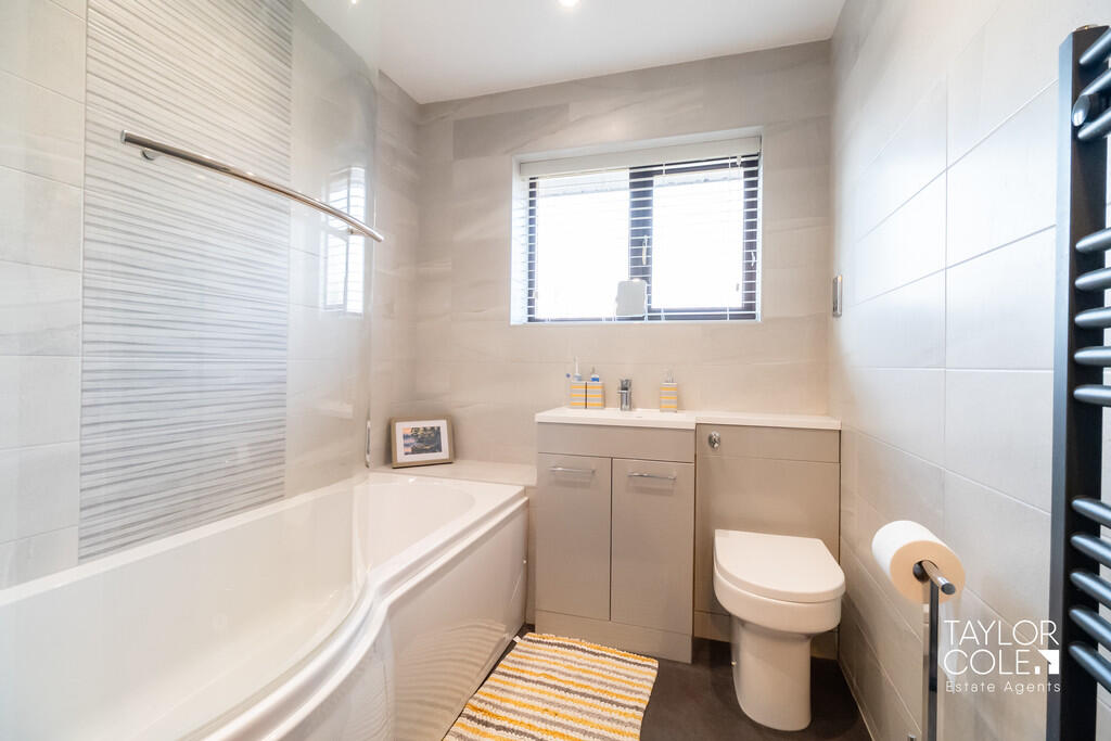 Additional image 28 of Cumberland Drive, Tamworth