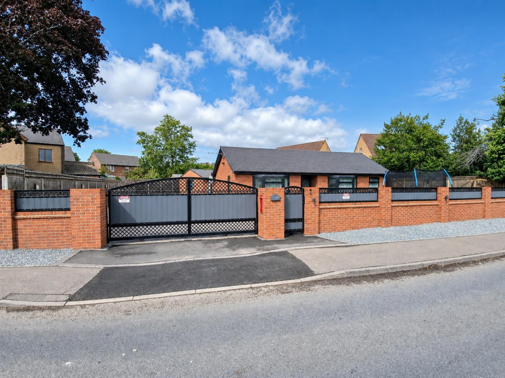 Main image of property: Smorrall Lane, Bedworth