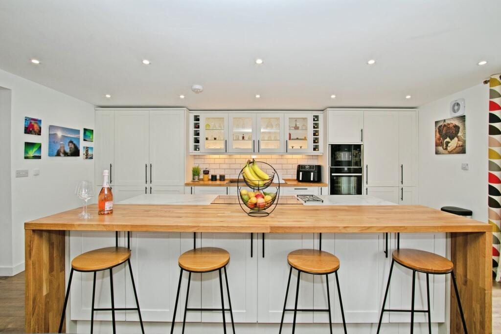 House in Truro - View 5