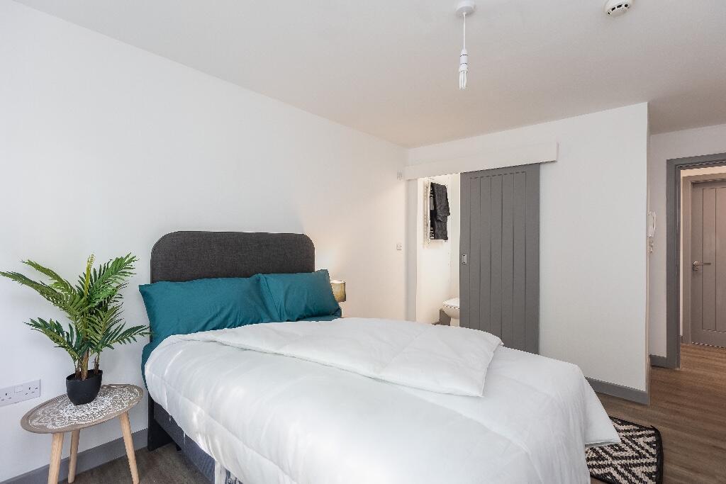 Main image of property: Old Chester Road, Birkenhead, Wirral, Merseyside, CH42
