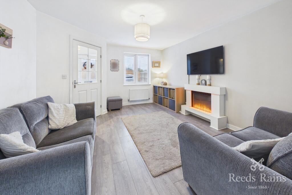 House in Wakefield, Mulberry Grange, Cutsyke - View 2