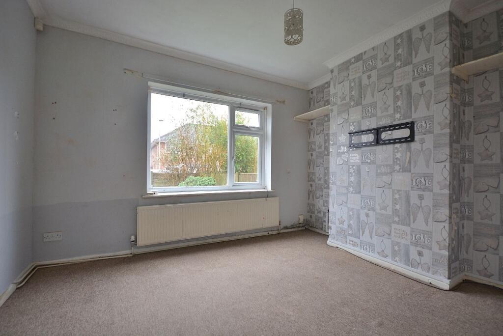 Elm Avenue, Hucknall photo 5
