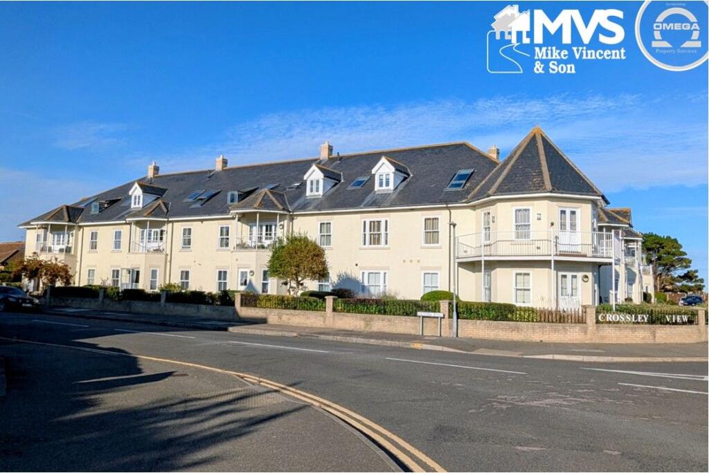 3-bed flat on Crossley View, Clacton-on-Sea, £285,000