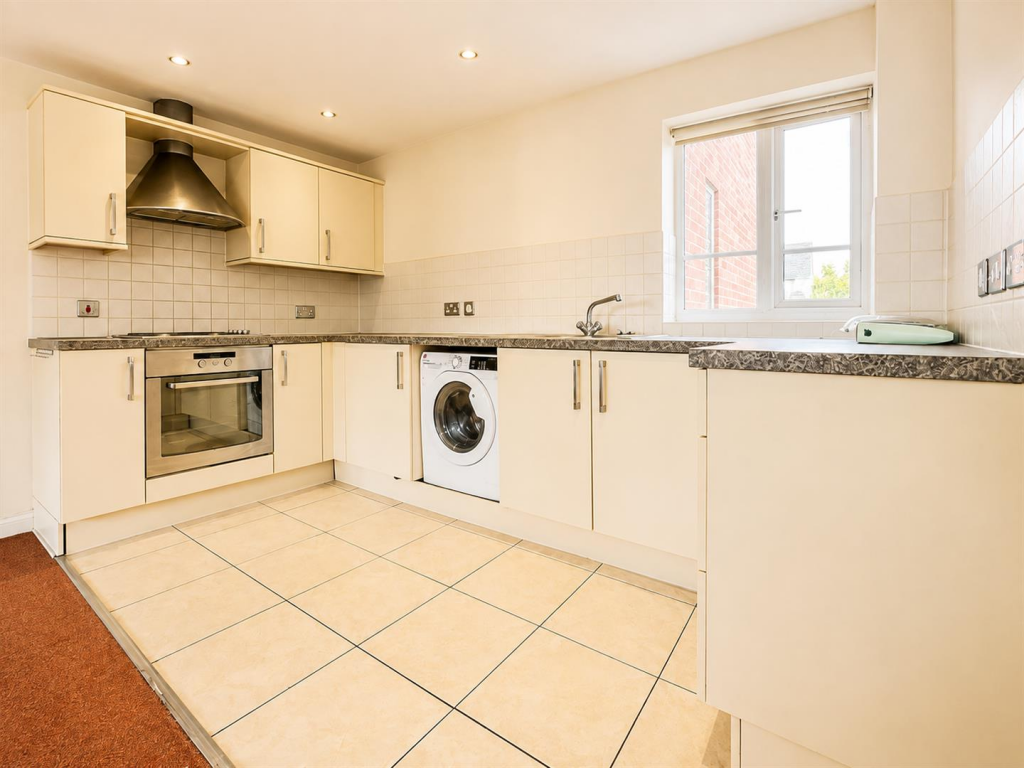 Apartment in Coventry - View 4