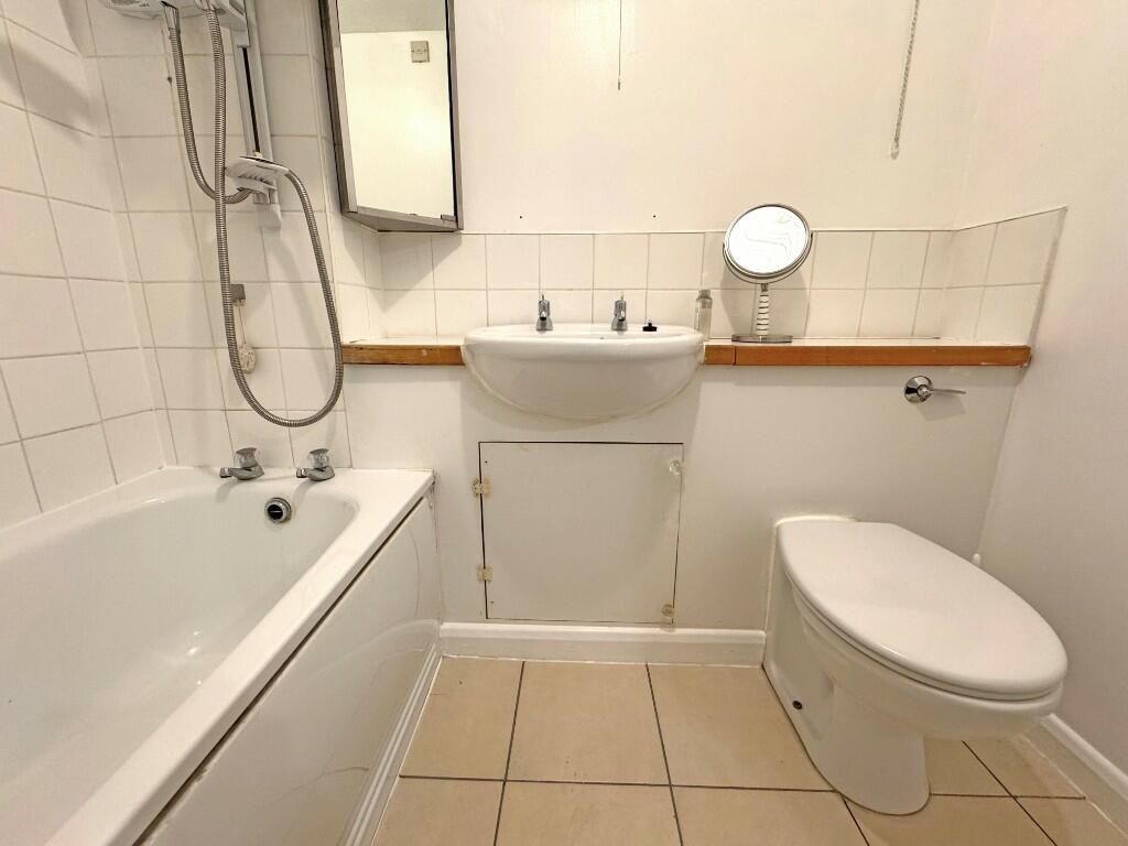 Tongdean Lane -  BN1 photo 4