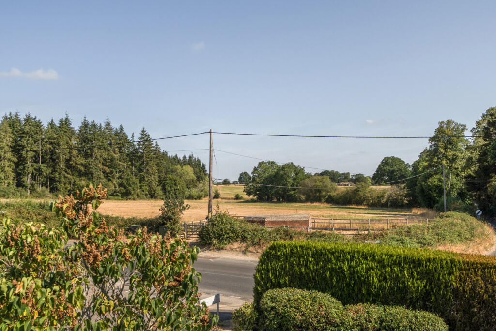 House in Reading - View 5